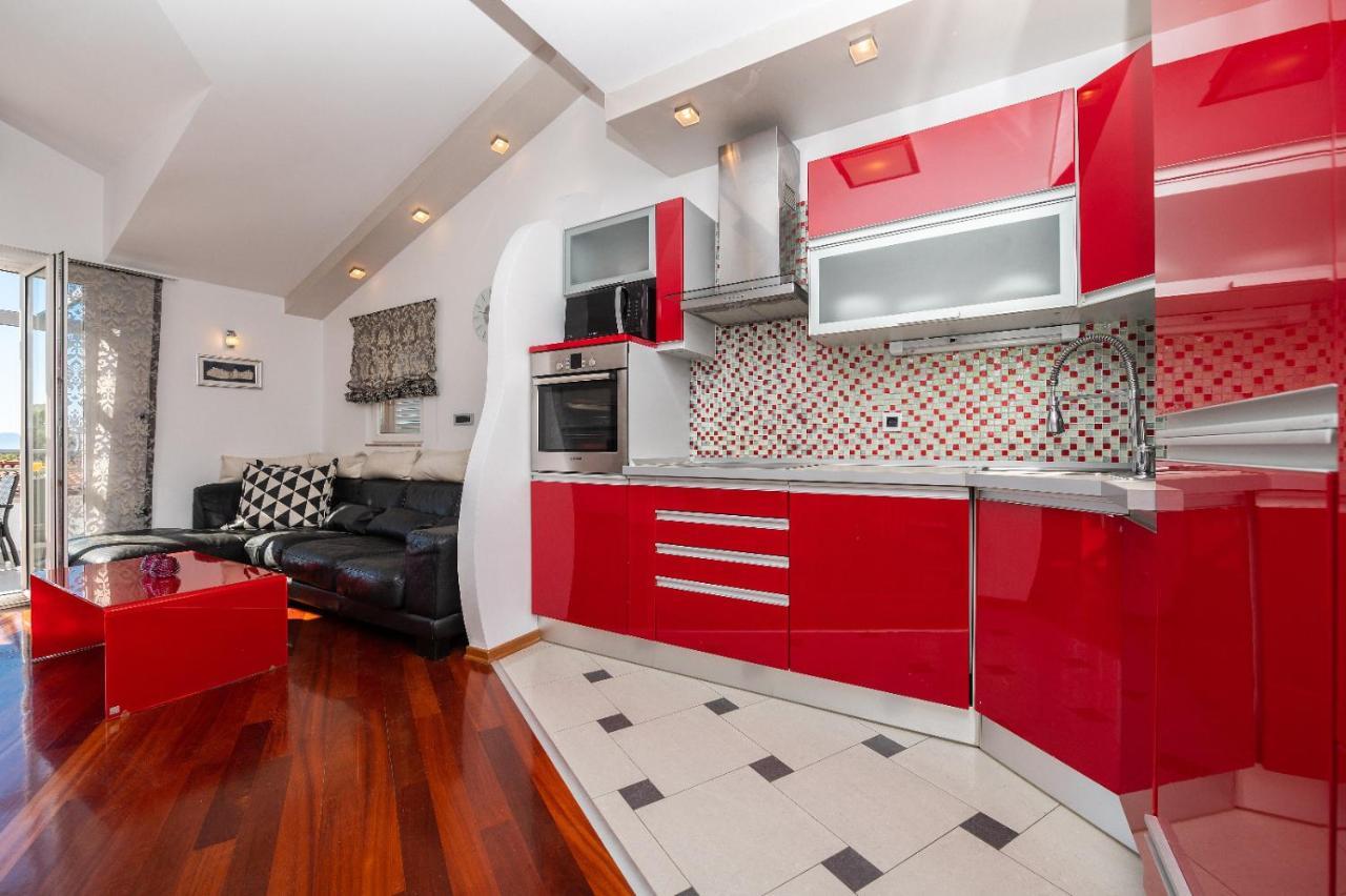 Apartments Luka Toni Krvavica Εξωτερικό φωτογραφία