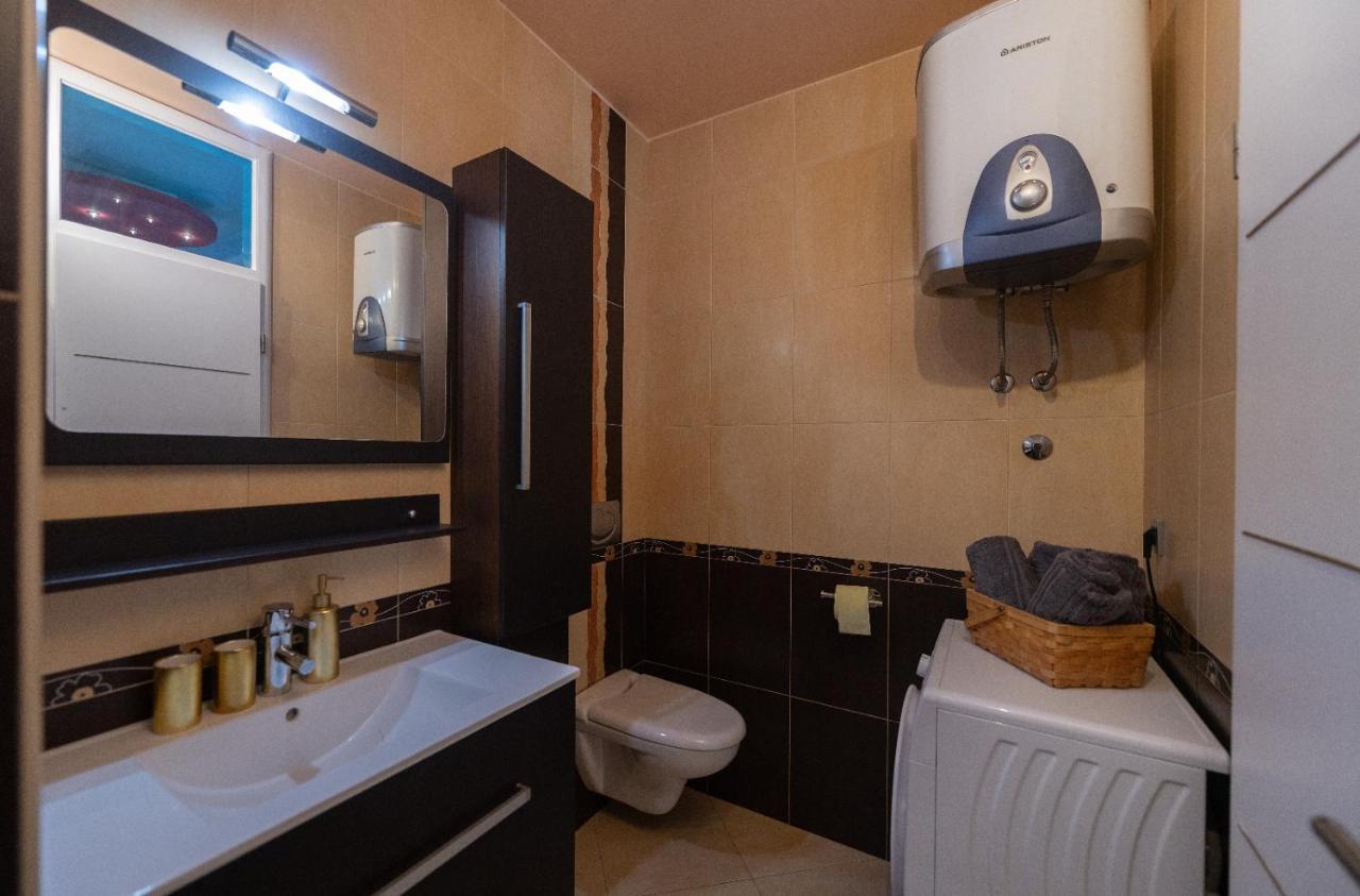 Apartments Luka Toni Krvavica Εξωτερικό φωτογραφία