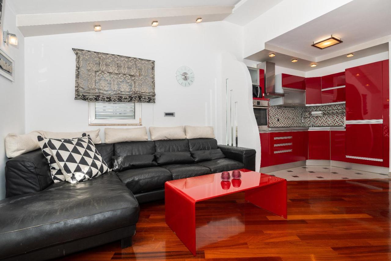 Apartments Luka Toni Krvavica Εξωτερικό φωτογραφία