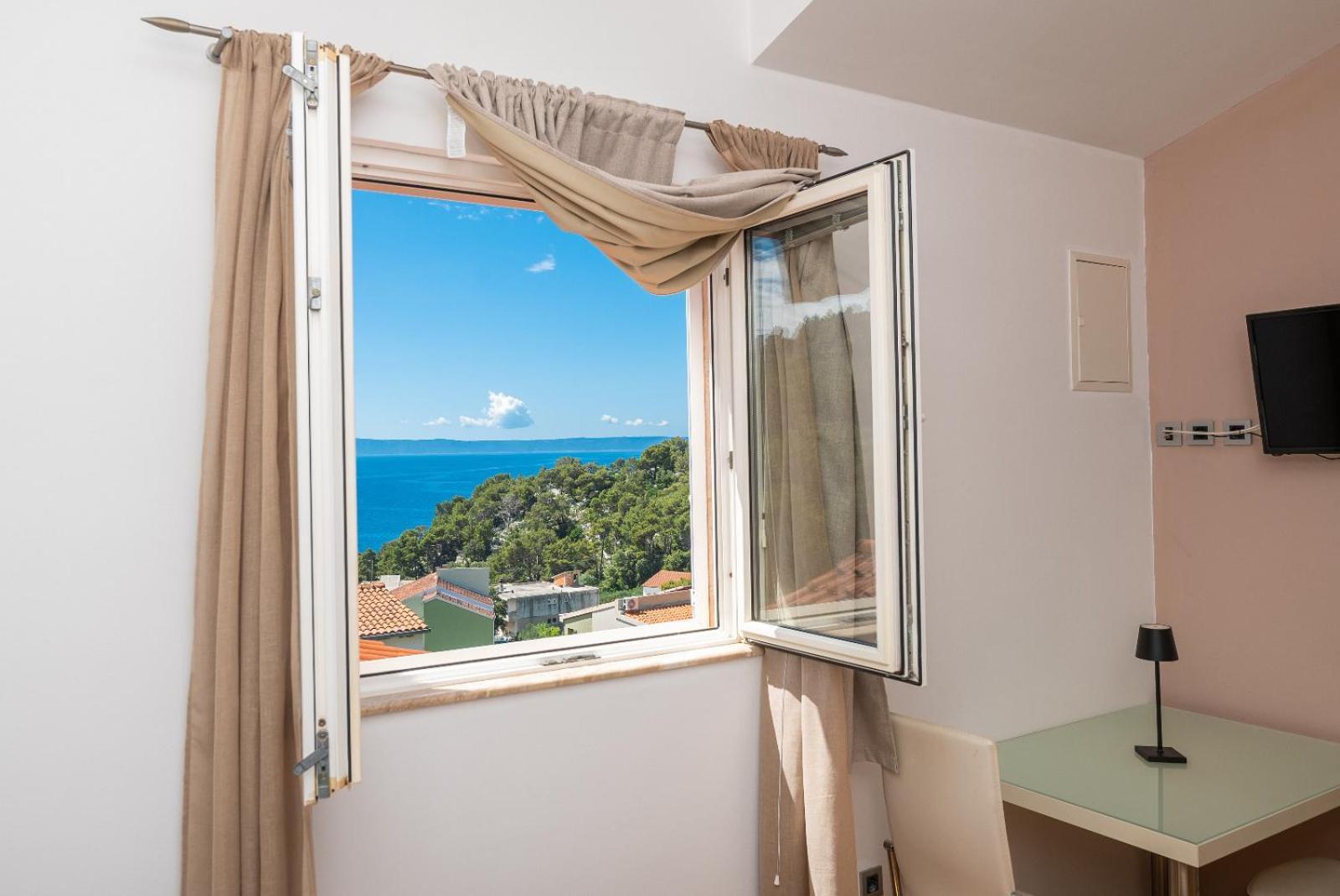 Apartments Luka Toni Krvavica Εξωτερικό φωτογραφία
