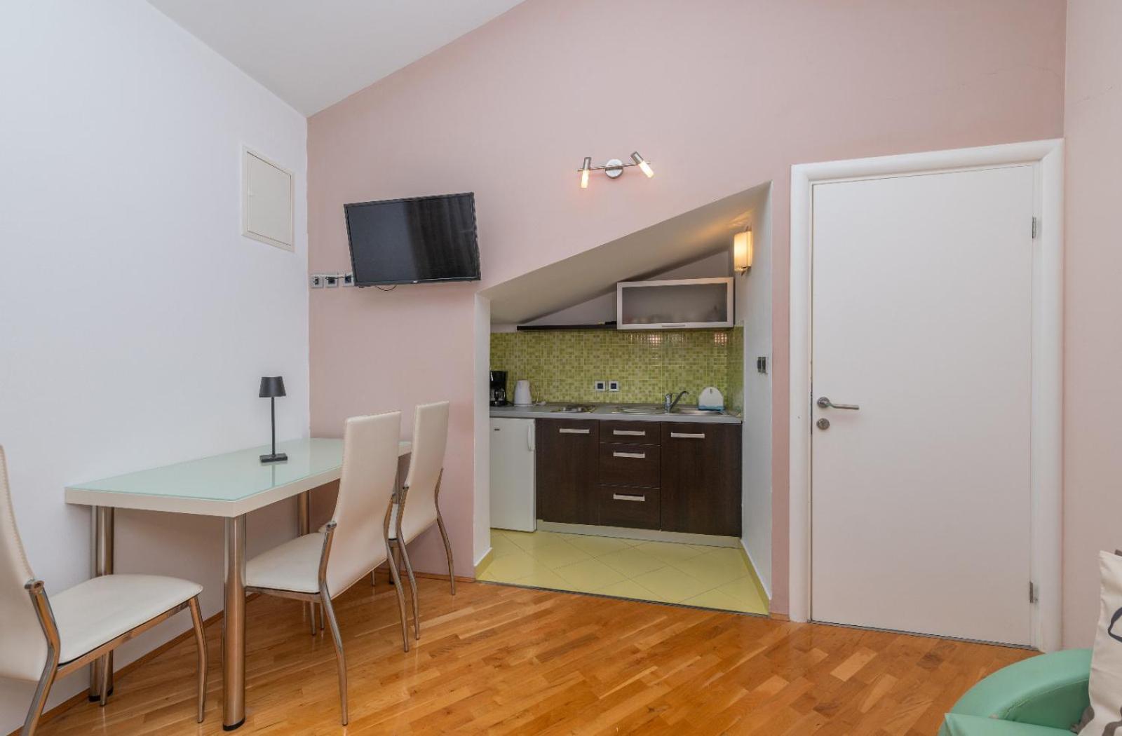 Apartments Luka Toni Krvavica Εξωτερικό φωτογραφία