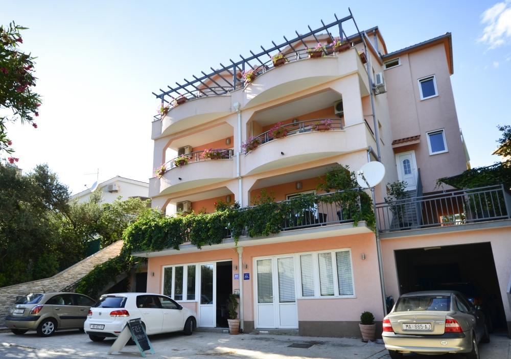 Apartments Luka Toni Krvavica Εξωτερικό φωτογραφία